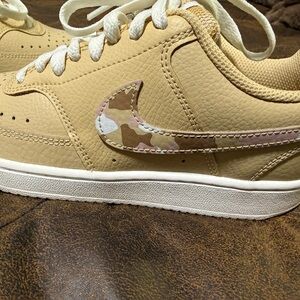 Nike Beige Leather Sneakers with Tan Camo Swoosh